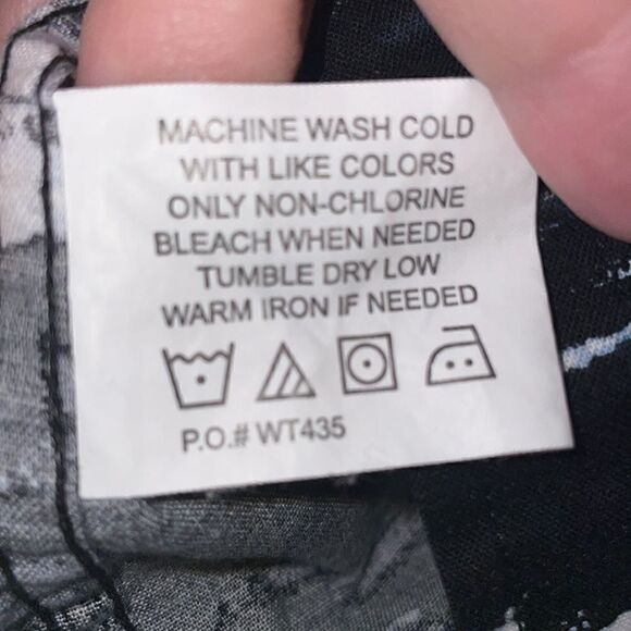 Puritan tropical shirt size medium - Picture 6 of 7